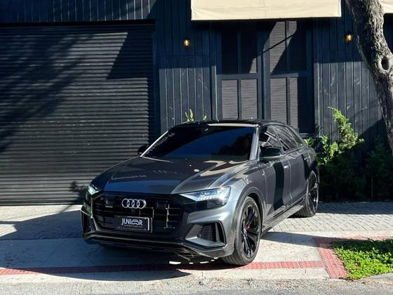 AUDI Q8 3.0 TFSI GASOLINA PERFORMANCE BLACK QUATTRO TIPTRONIC AUDI Q8 3.0 TFSI GASOLINA PERFORMANCE BLACK QUATTRO TIPTRONIC
